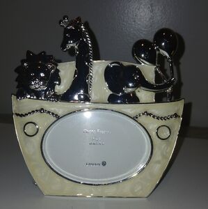 LASODY Noah's Ark Design Picture Frame Animal Picture Frame Baby Picture Frame